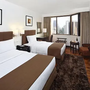 Отель Garden Makati ****
